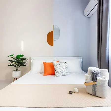 32 - & Access Apartment Himare