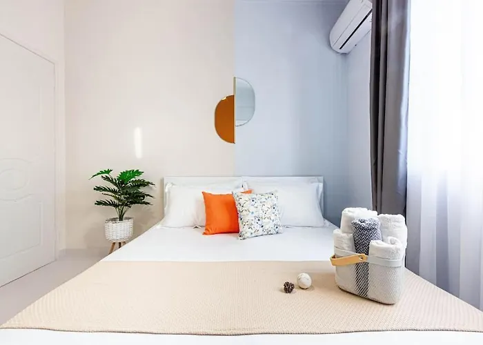 32 - & Access Apartament Himara